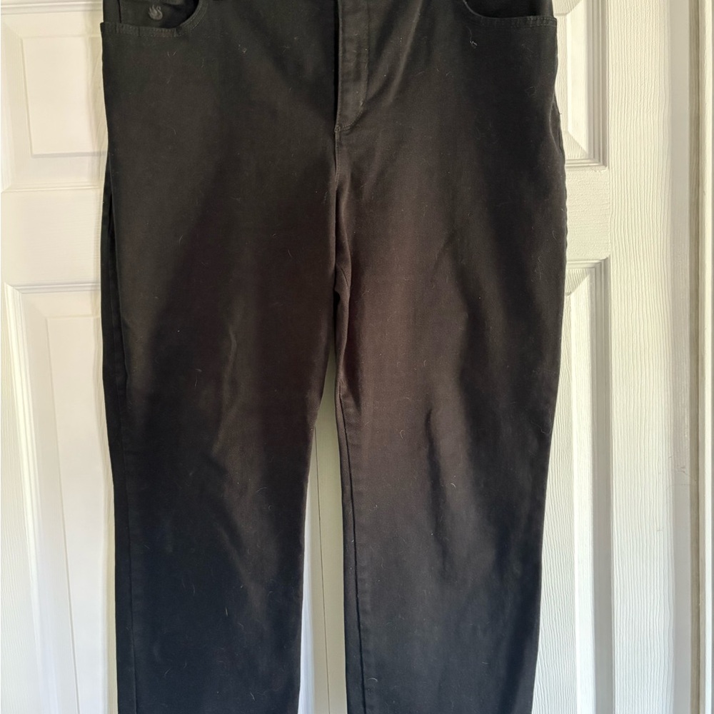 Gloria Vanderbilt Black Straight Leg Jeans